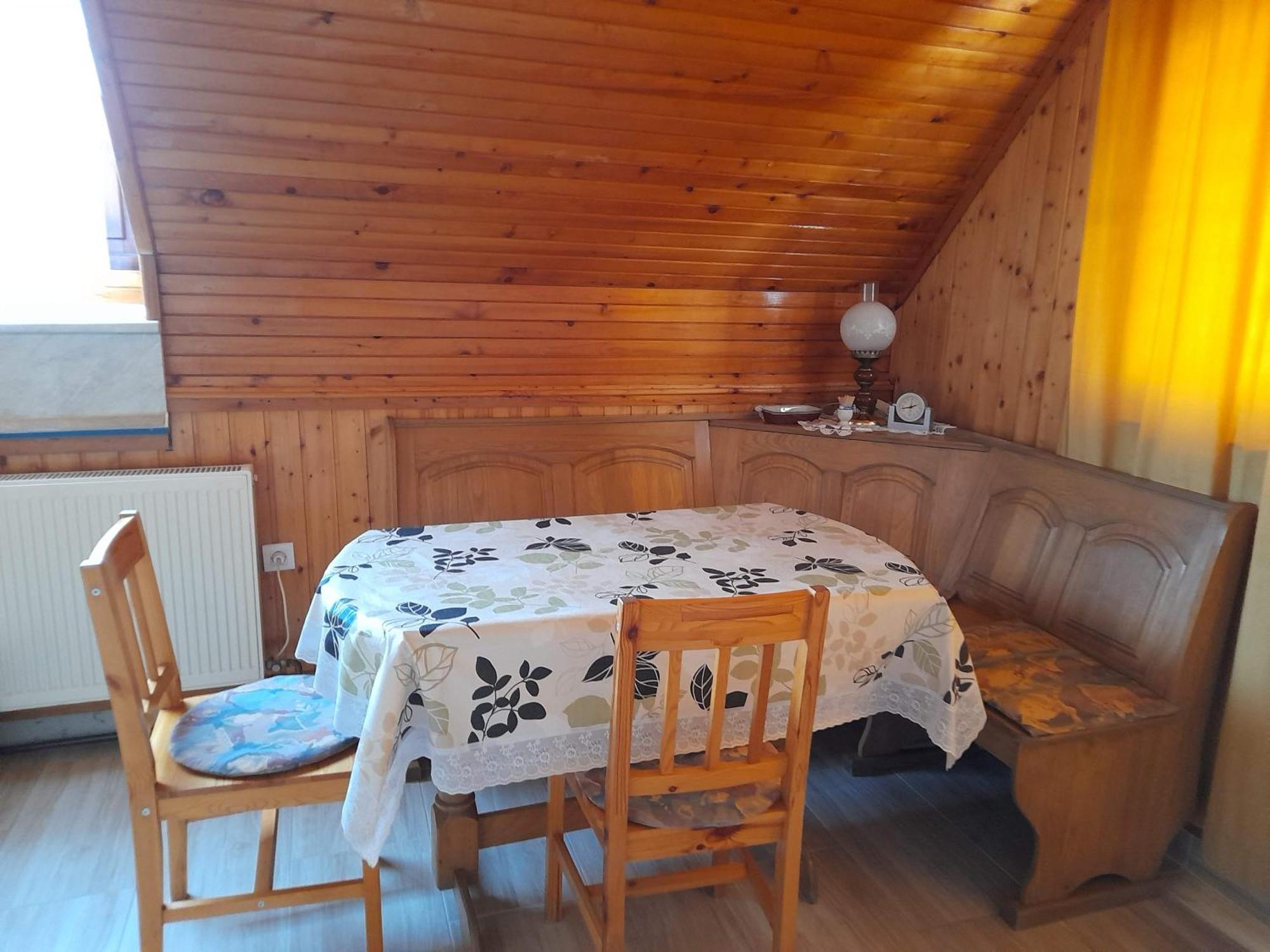Harmonia Vendeghaz 100 Meterre Az Igali Gyogyfuerdotol Apartamento Exterior foto