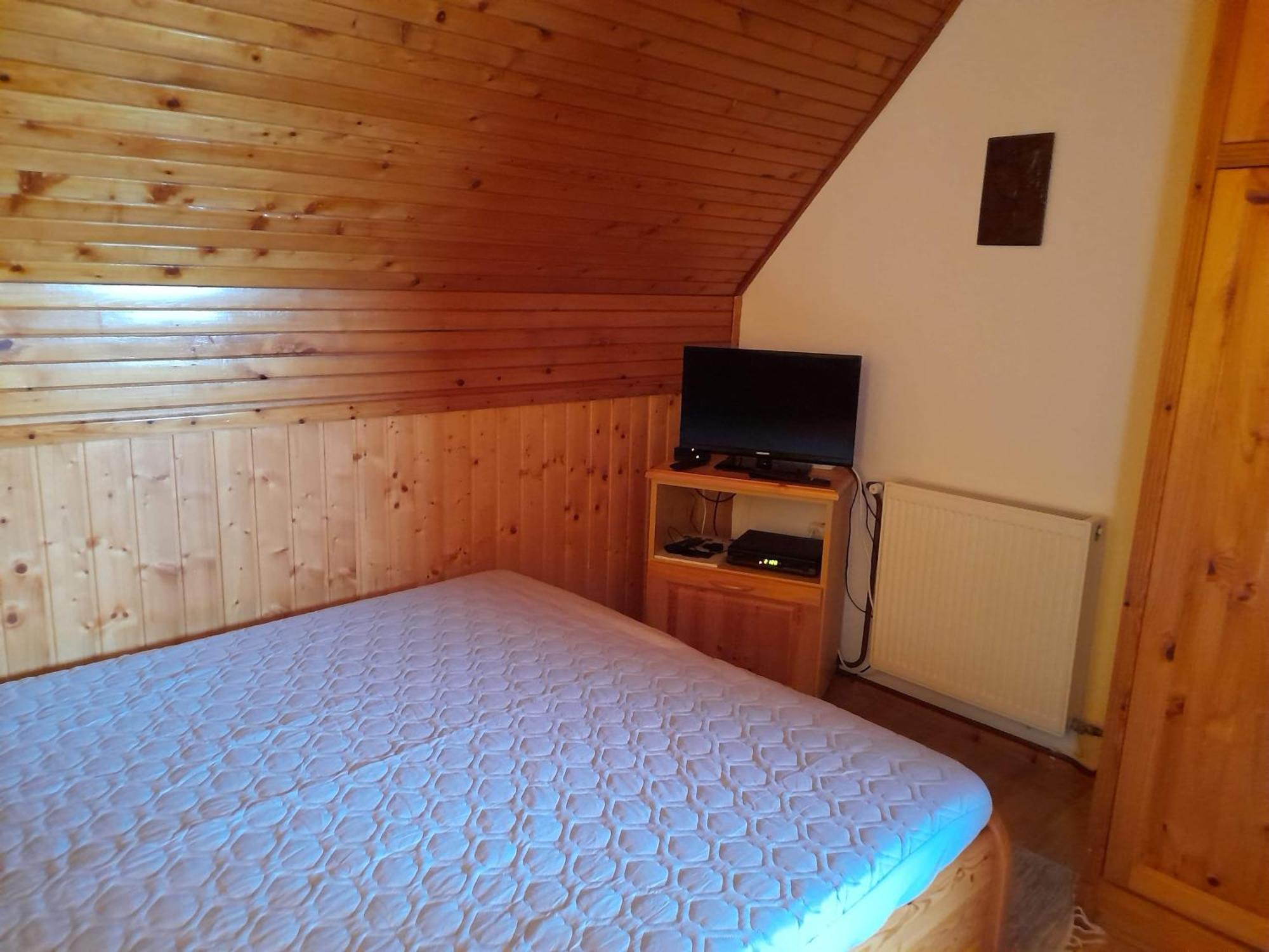 Harmonia Vendeghaz 100 Meterre Az Igali Gyogyfuerdotol Apartamento Exterior foto